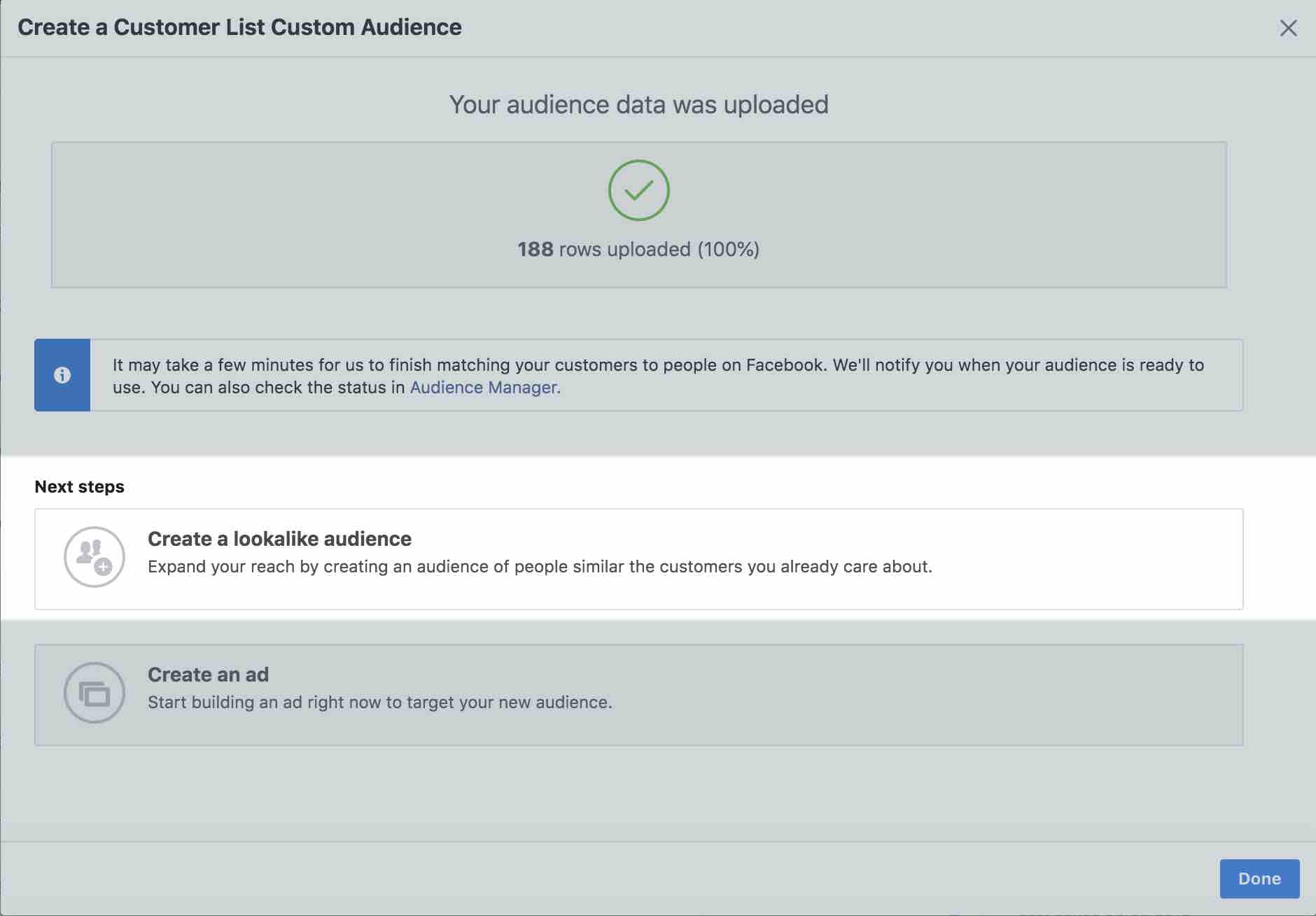 Étapes suivantes créer une audience similaire surlignée en blanc sur créer une liste de clients page d'audience personnalisée dans Facebook