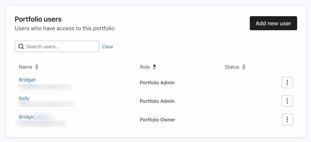 L'onglet Utilisateur dans un portfolio, montrant le bouton pour ajouter un nouvel utilisateur