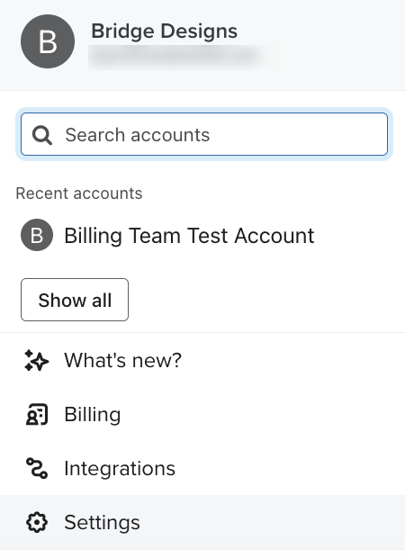 account dropdown linksonder als Instellingen is gemarkeerd