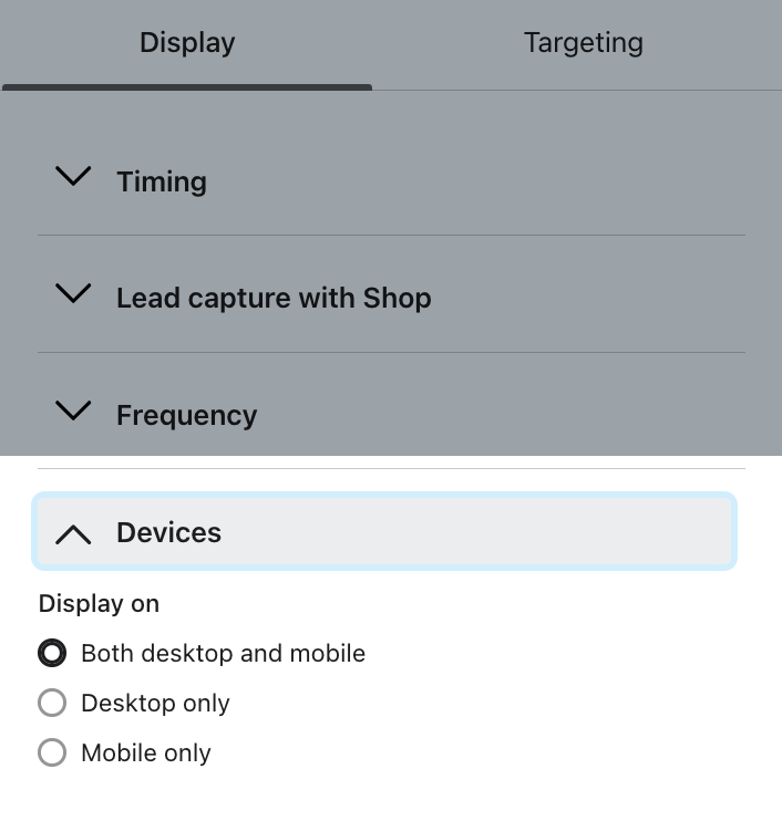 Het gedeelte Apparaten van het menu Weergave in de formuliereditor toont een formulier dat is ingesteld voor weergave op zowel desktop als mobiel.