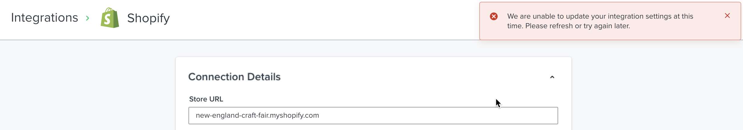 Shopify ustawienia integracji strona z oknem błędu z czerwonym tłem Nie jesteśmy w stanie zaktualizować Twoich ustawień integracji w tej chwili